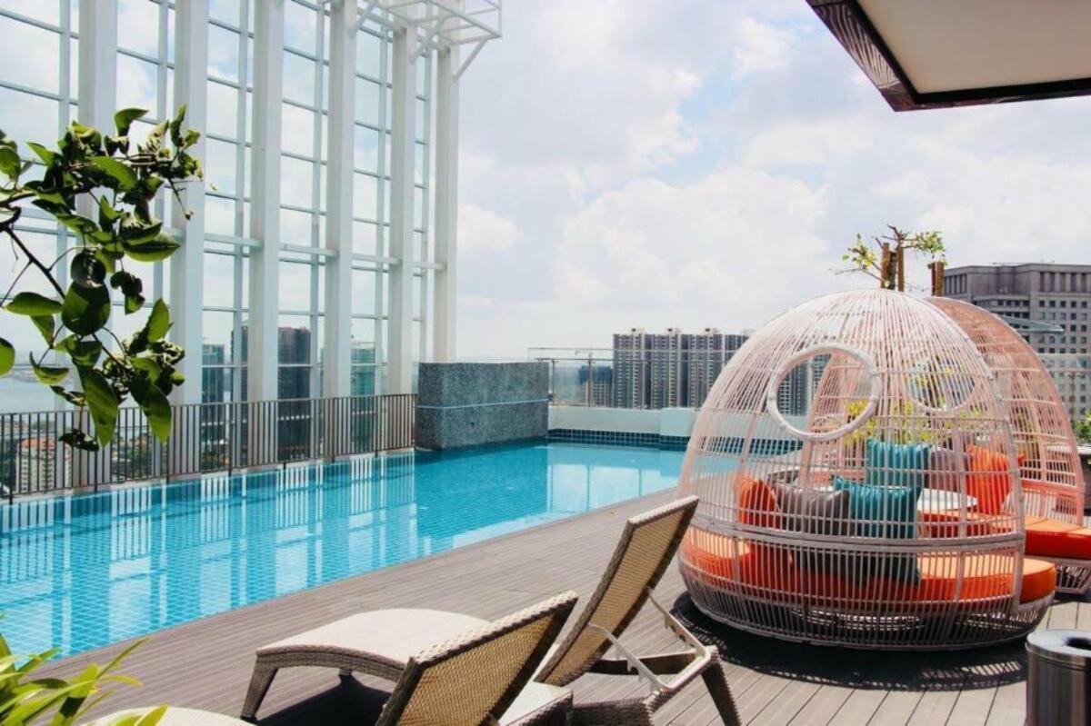 Suasana Suites D'Homestay2 JB Town Johor Bahru Exterior foto