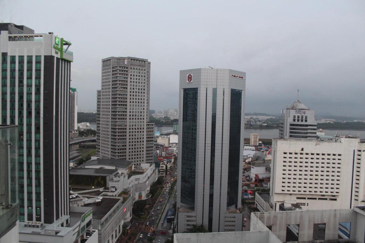 Suasana Suites D'Homestay2 JB Town Johor Bahru Exterior foto